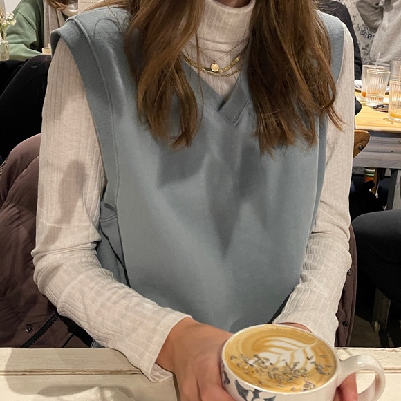 TNA ARITZIA cozy fleece sweater vest - Picture 5 of 8